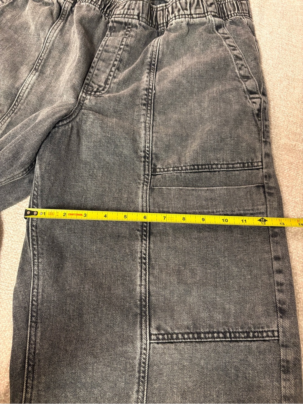 GAP Denim High Rise/Wide Leg Black Washed Cargo Style Jeans Size XL - Picture 15 of 16